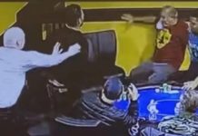 Sammy Farha spoliczkowany w Legends Poker Room