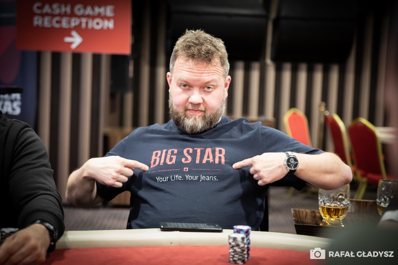 Poker Fever CUP: Dariusz Charskiprzy stole w ME turnieju (styczeń 2022)