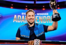 US Poker Open 2022: Adam Hendrix wygrywa event #3 US Poker Open 2022 Adam Hendrix (zdjęcie przedstawia zwycięzcę eventu 3. pozującego z pucharem)