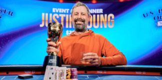 US Poker Open: Shannon Shorr oraz Justin Young zwyciężają US Poker Open 2022 Justin Young (pozuje z pucharem za zwycięstwo w evencie #2)