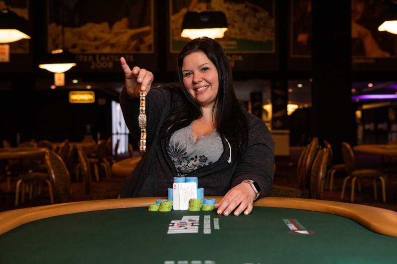 Katie Kopp - zwyciężczyni Event #1: Casino Employees No-Limit Hold'em