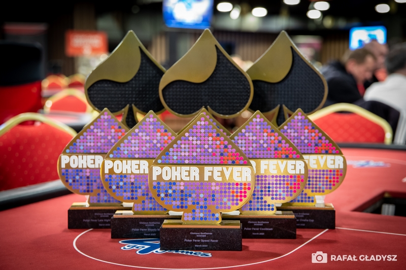 Łukasz Tomecki wygrywa Super High Roller Poker Fever Series!