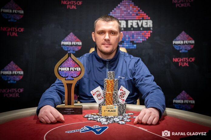 Dominik Ostrowski - zwycięzca HR-a Poker Fever